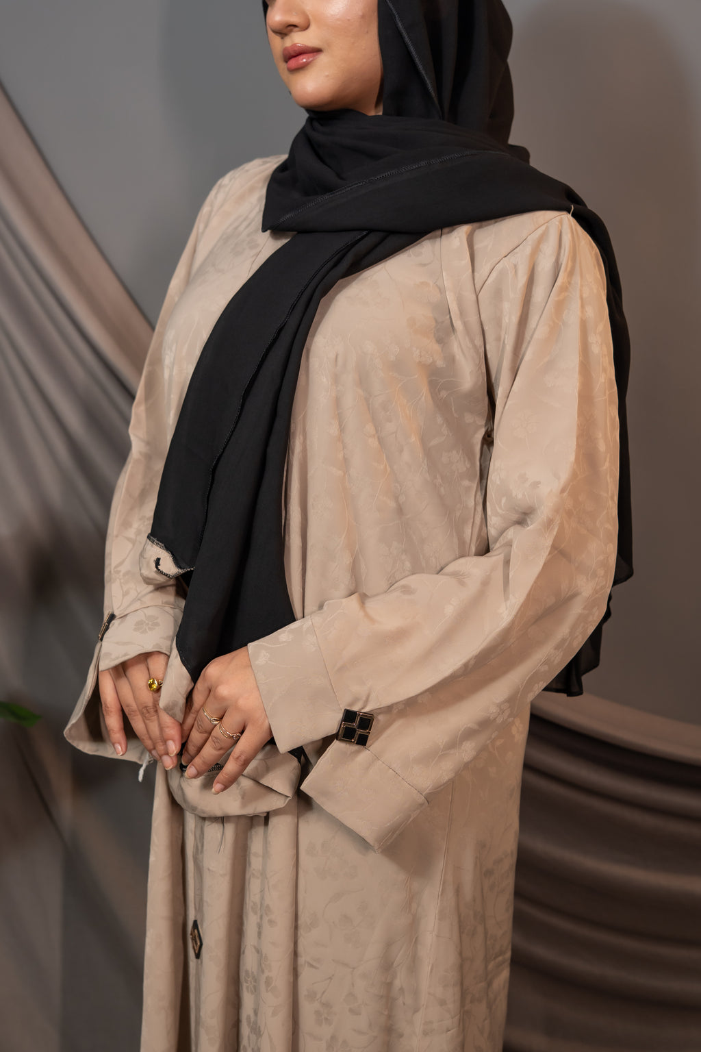 Aurelia Beige Abaya – Textured Button-Front Design