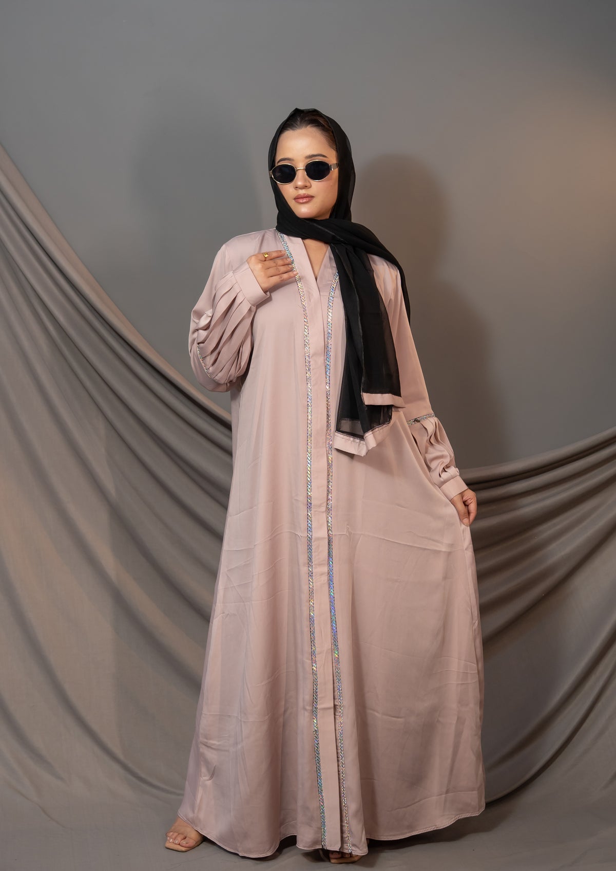 Rosé Lumière Abaya – Embellished Border & Pleated Sleeve Detail