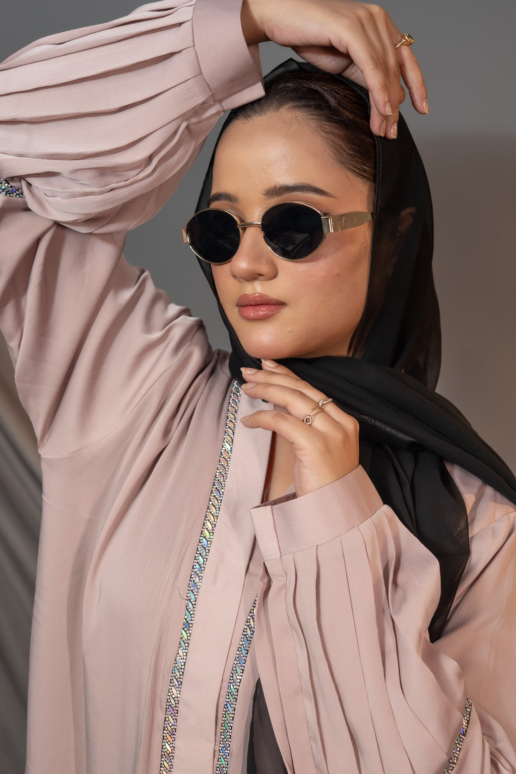 Rosé Lumière Abaya – Embellished Border & Pleated Sleeve Detail