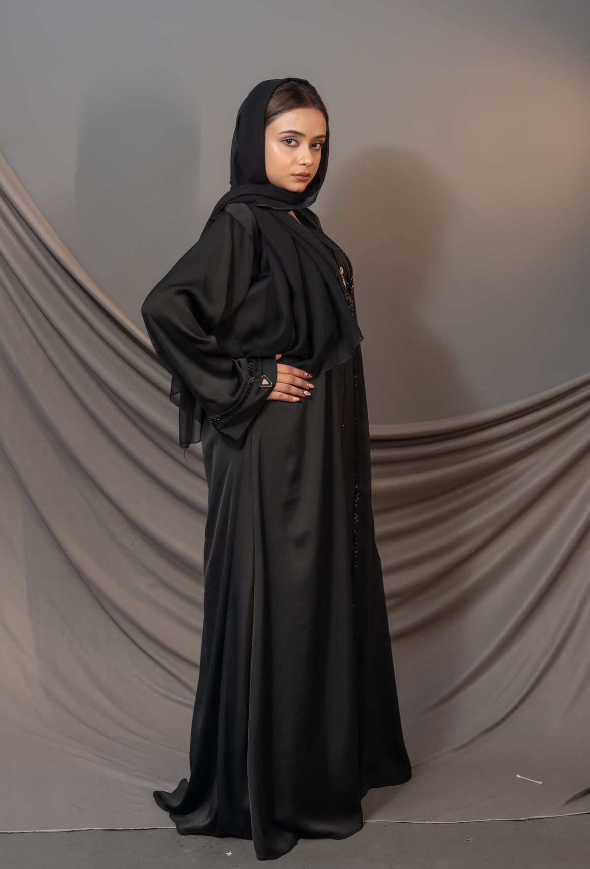 Elysia Black Abaya – Embellished Front & Sleeve Detail