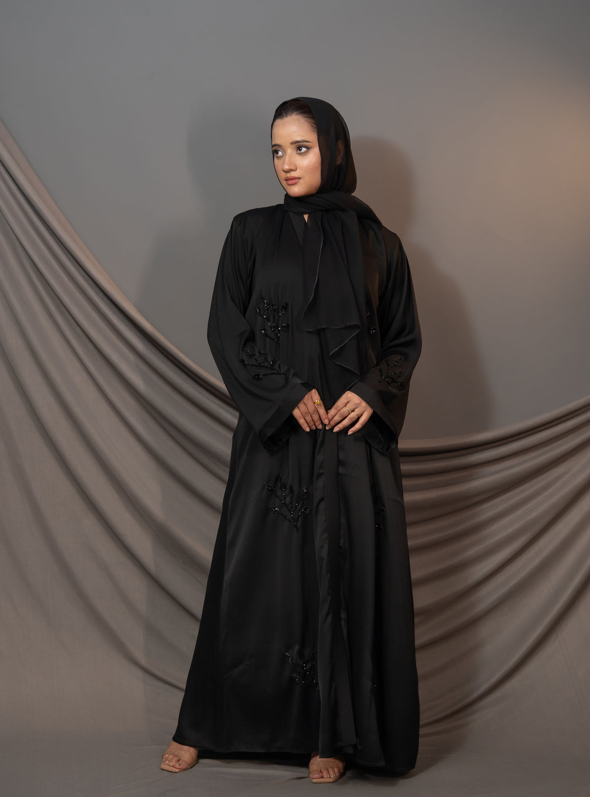 Elara Bloom Abaya – Black Embroidered Sleeve Detail