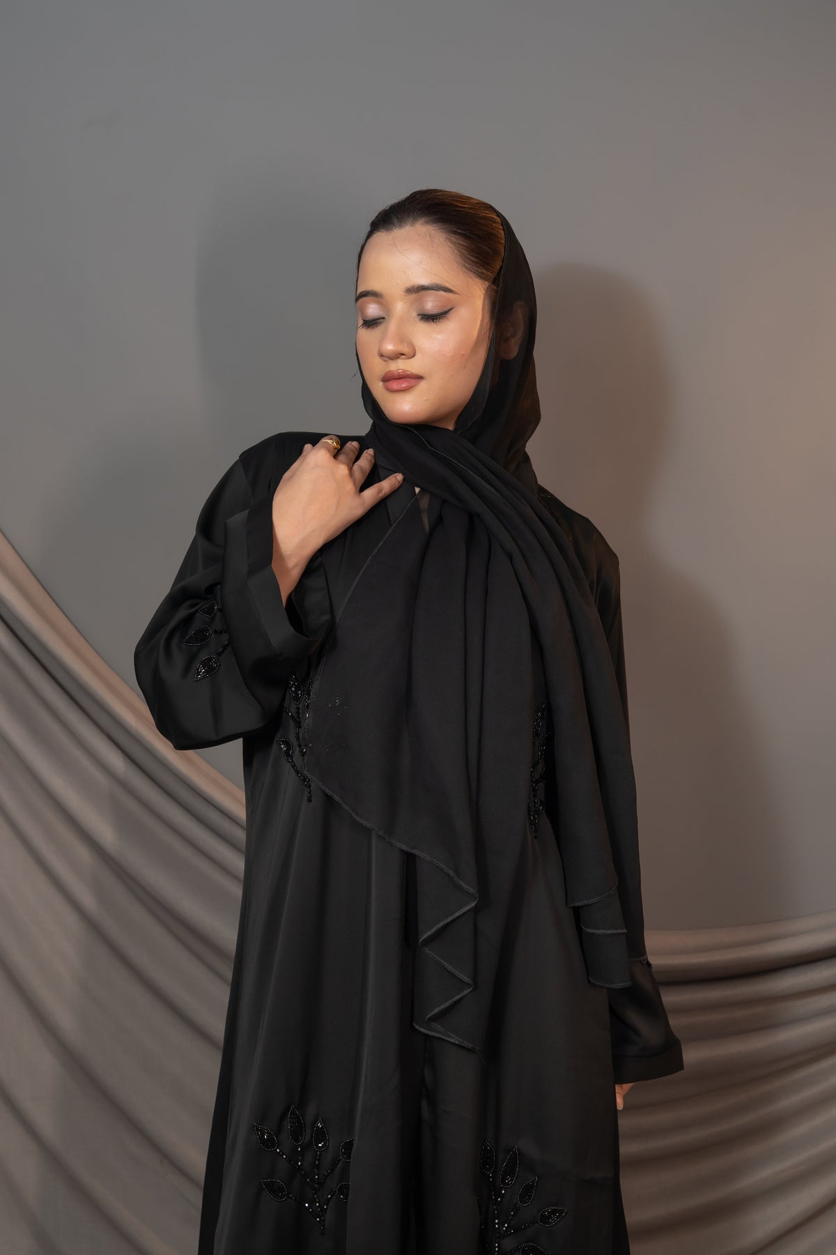 Elara Bloom Abaya – Black Embroidered Sleeve Detail