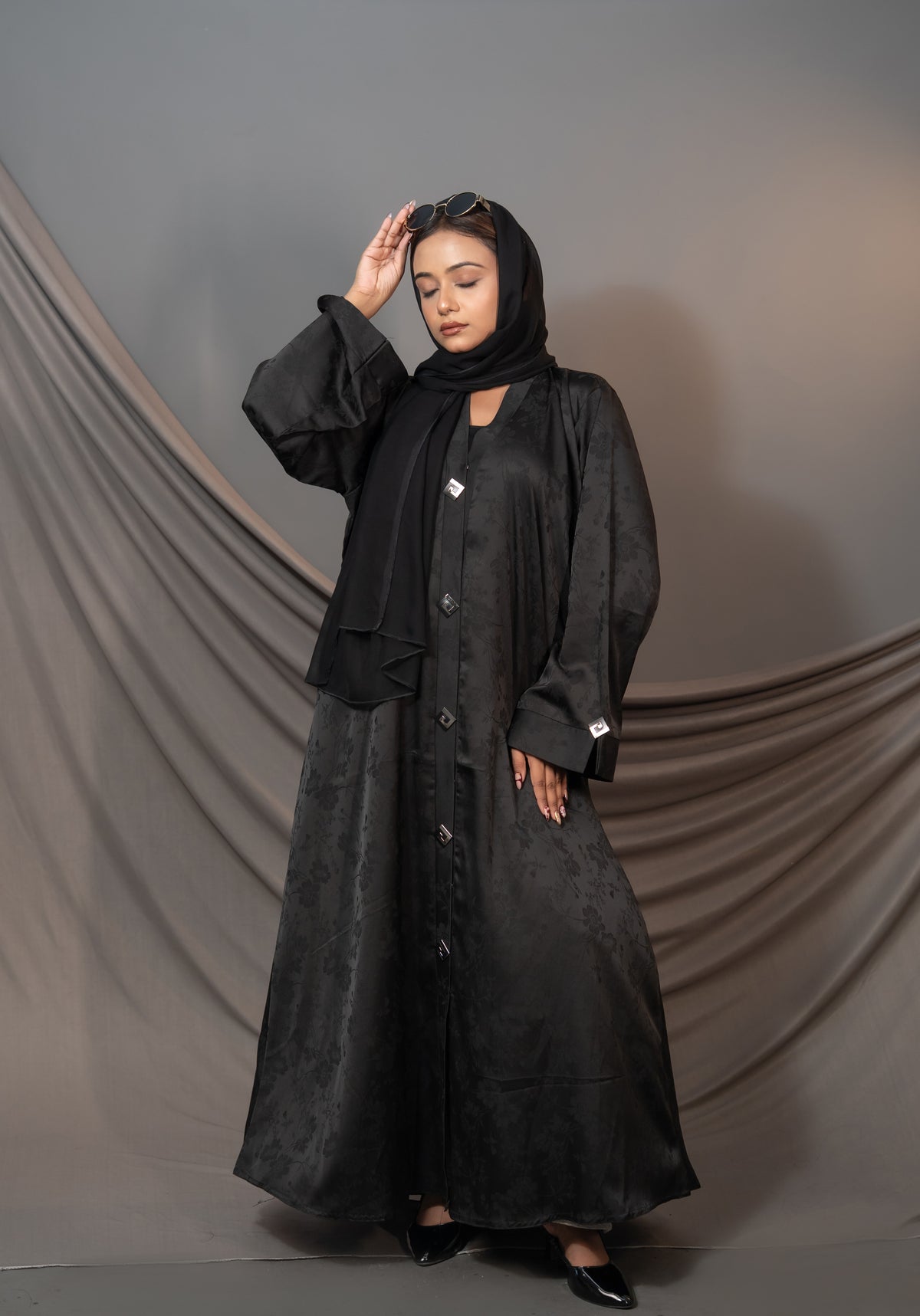 Bloom Abaya – Black Floral Textured Button Detail