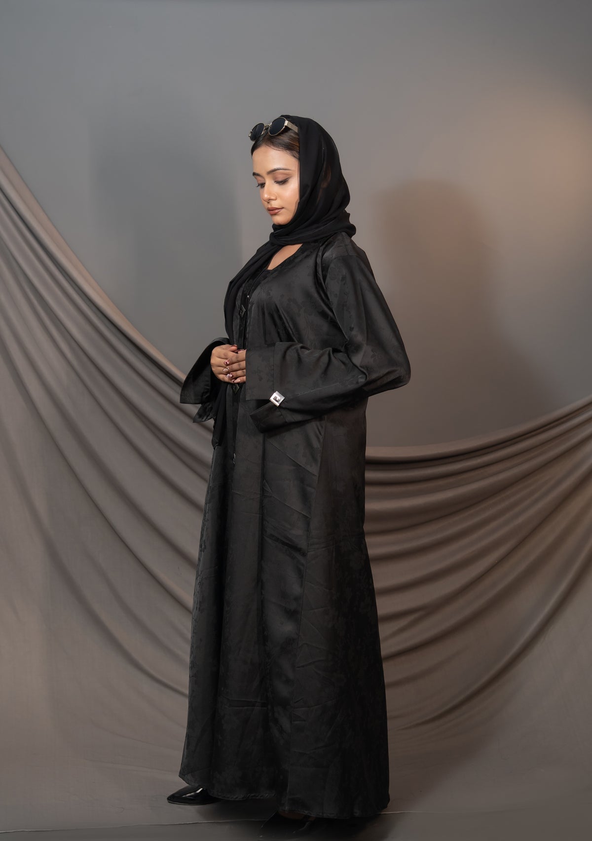 Bloom Abaya – Black Floral Textured Button Detail