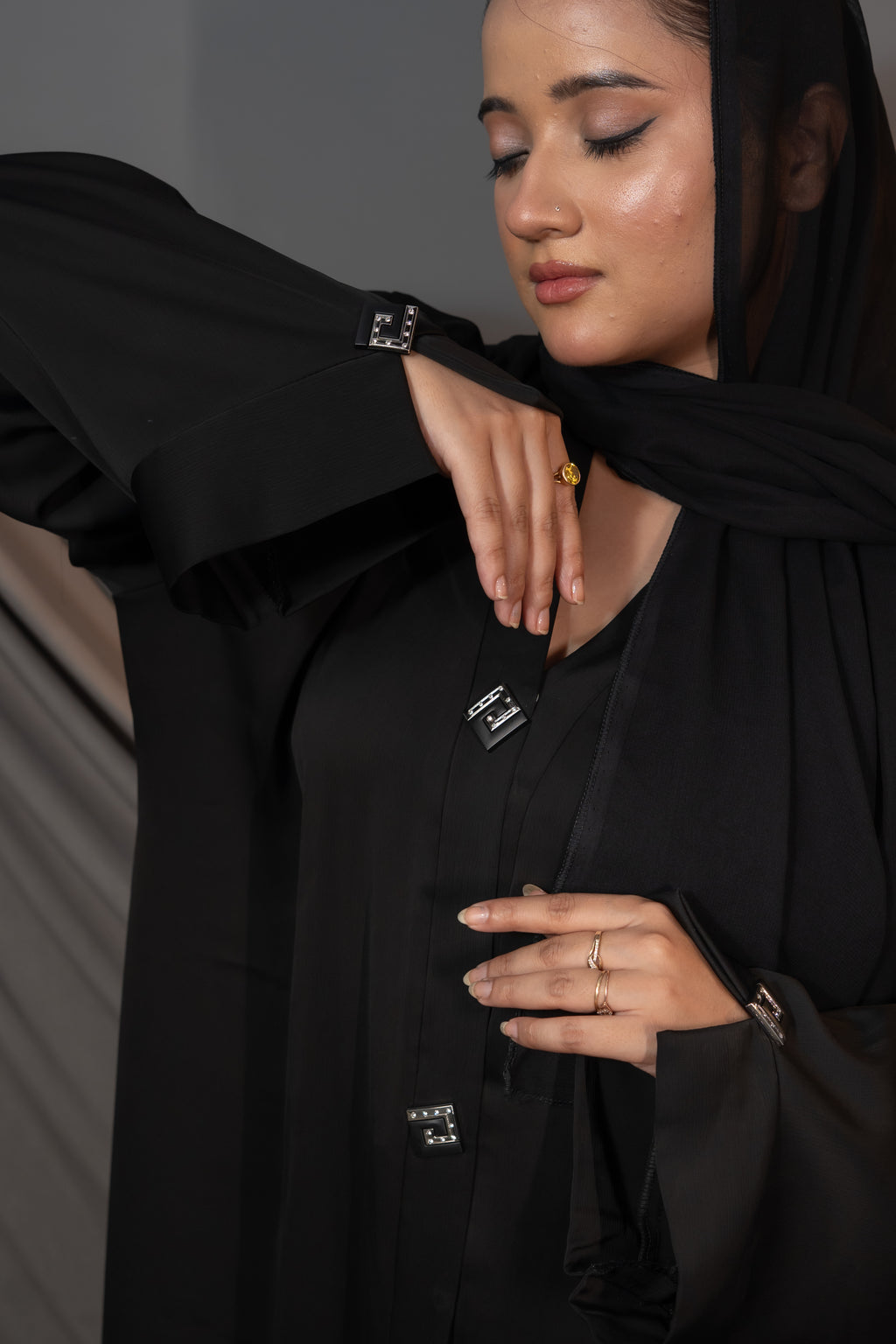 Seraphine Noir Abaya – Black Crystal Buckle Front Detail
