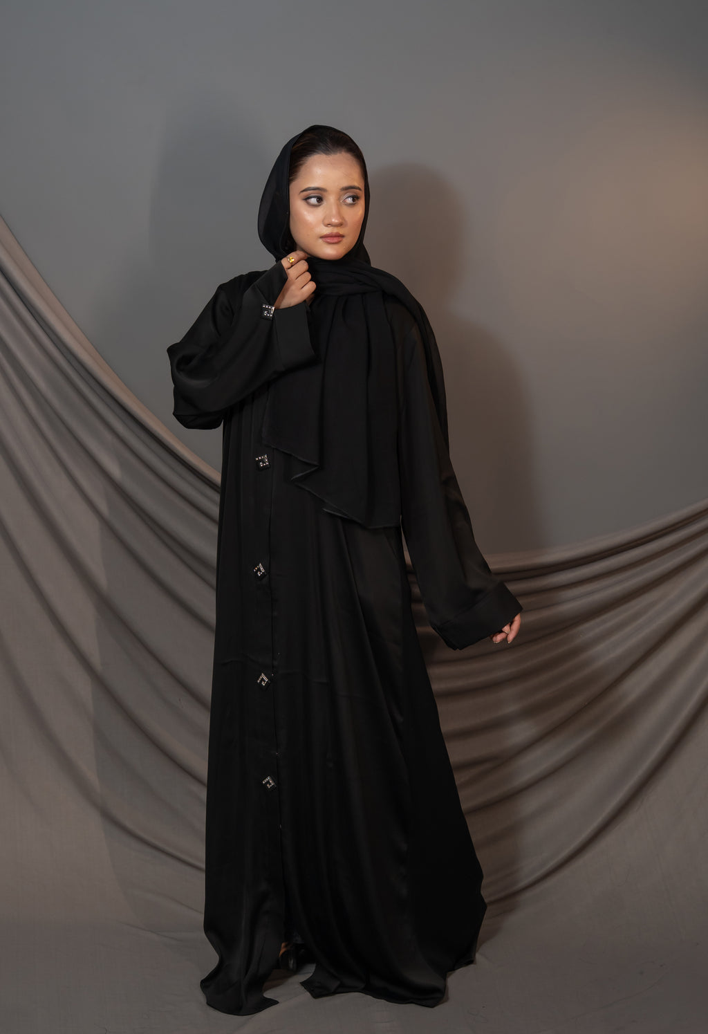 Seraphine Noir Abaya – Black Crystal Buckle Front Detail