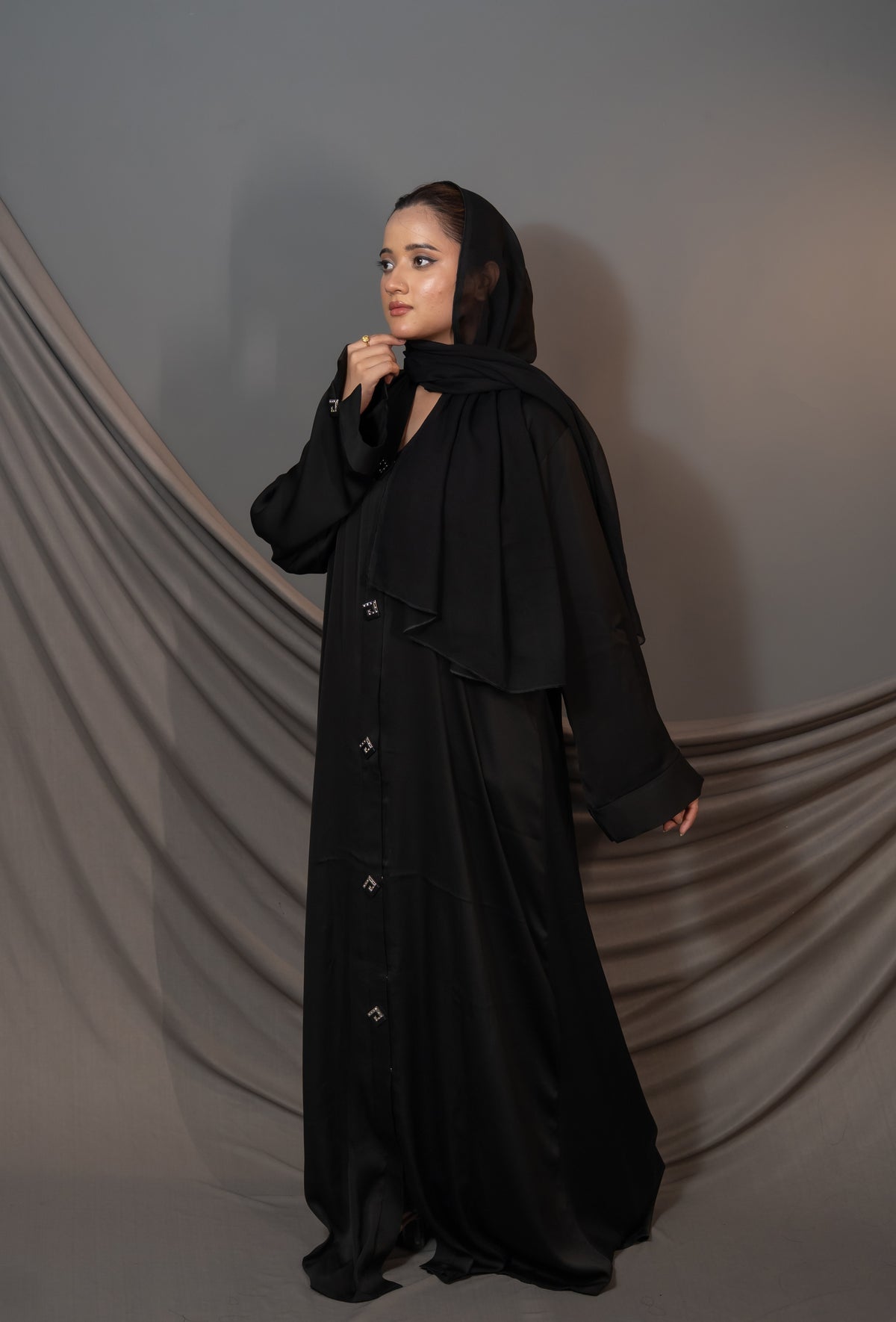 Seraphine Noir Abaya – Black Crystal Buckle Front Detail